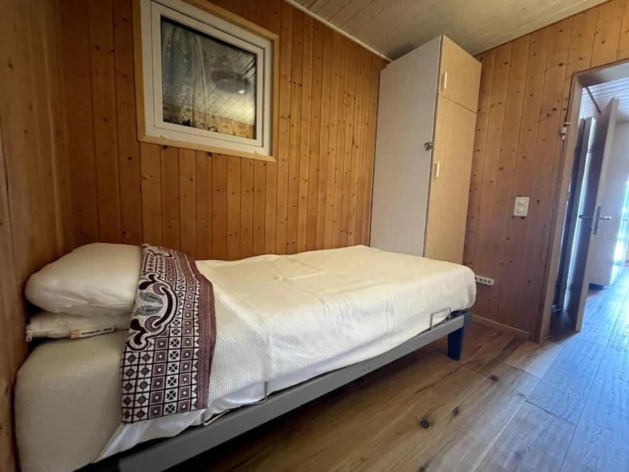 Joli Appartement Paisible Corcelles-sur-Chavornay Eksteriør bilde